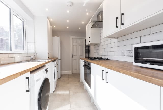 3 Bed House - Blaydes Street